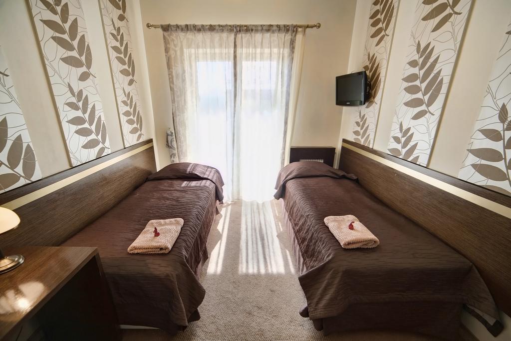 Hotel Orlik クリニツァ・ズドルイ エクステリア 写真